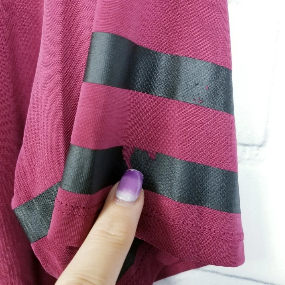 Chance‎ or Fate Short Sleeve Knot Front Top